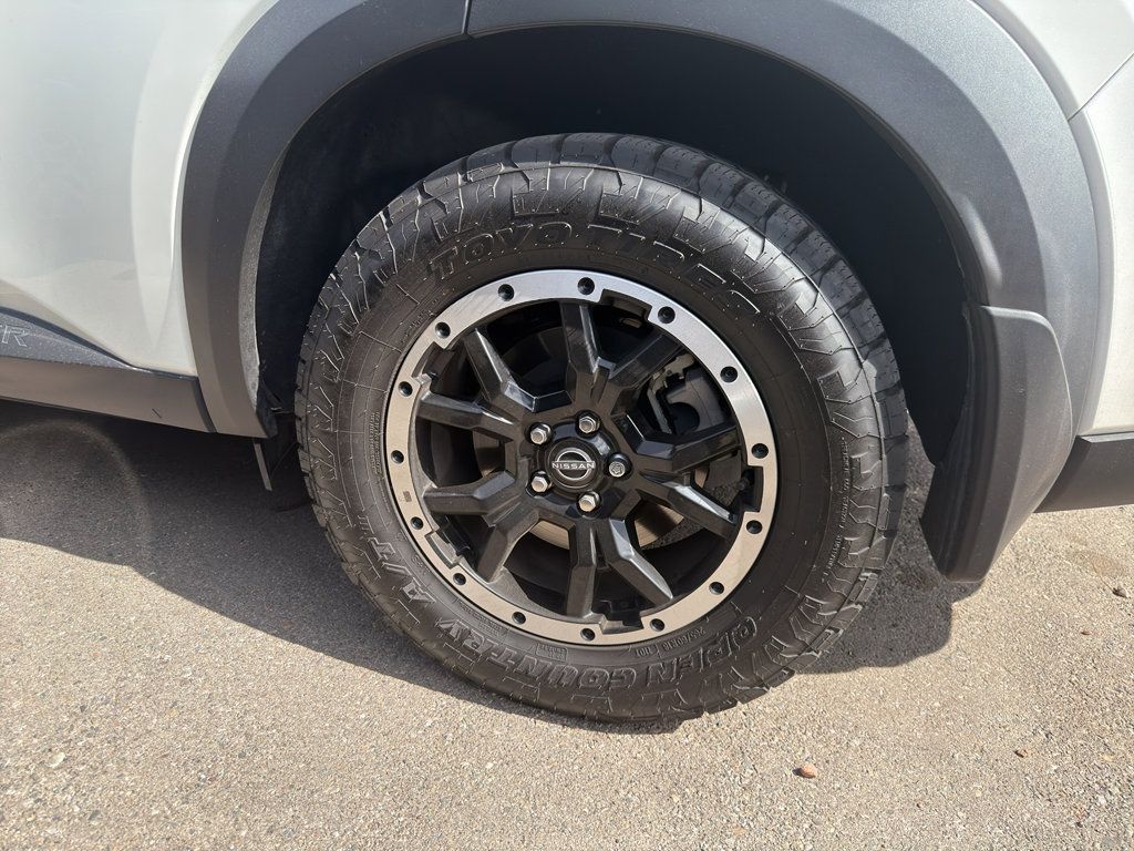 Used 2024 Nissan Pathfinder Rock Creek AWD/4WD image 11