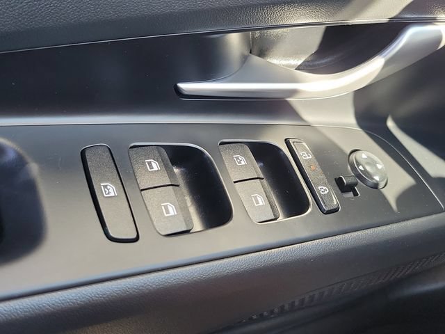 Certified 2026 Hyundai Elantra Hybrid FWD image 17