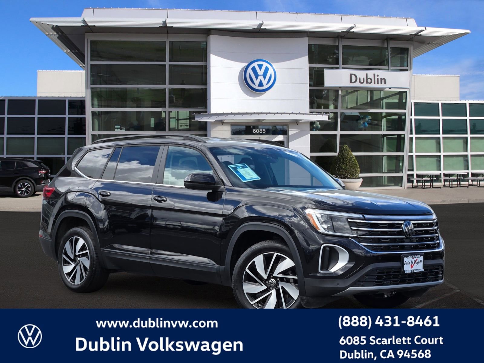 Certified 2024 Volkswagen Atlas SE AWD/4WD image 1