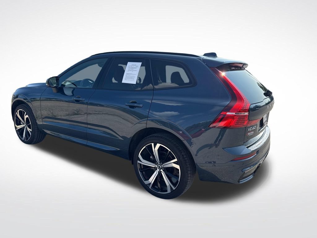 Used 2025 Volvo XC60 B5 Ultra w/ Protection Package Premier AWD/4WD image 4