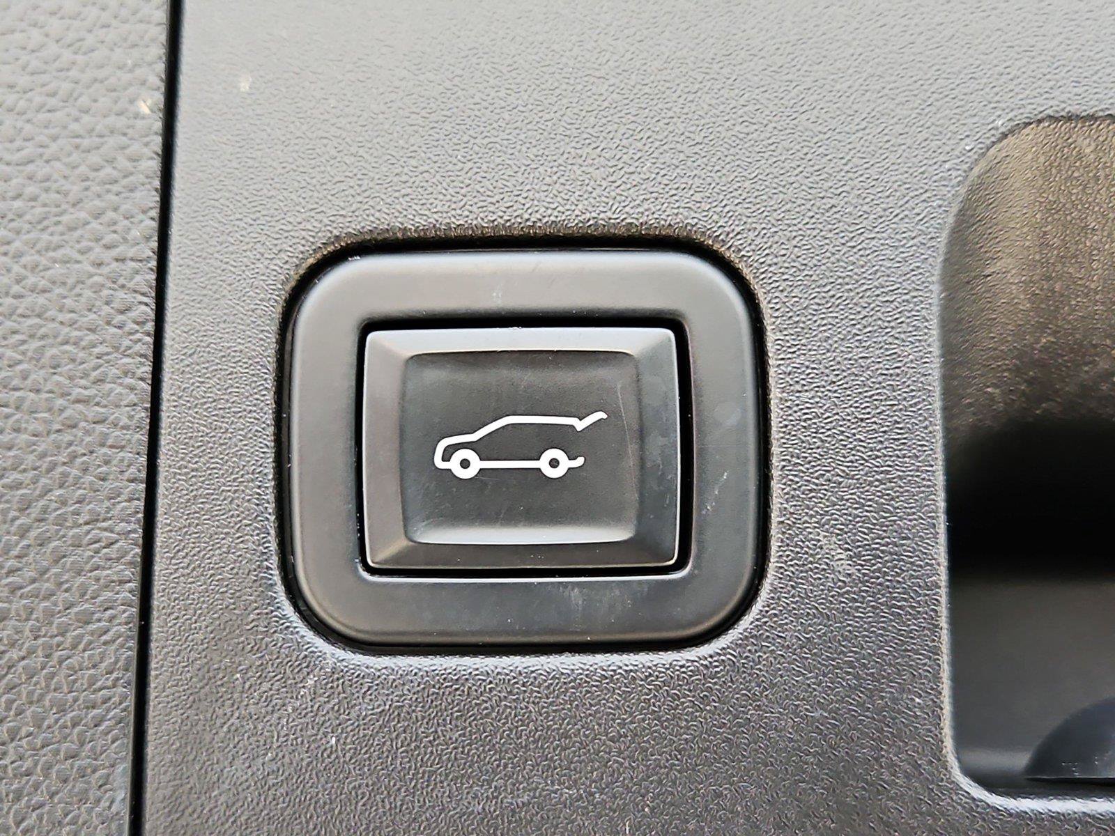 Used 2021 Cadillac XT4 Sport AWD/4WD image 31