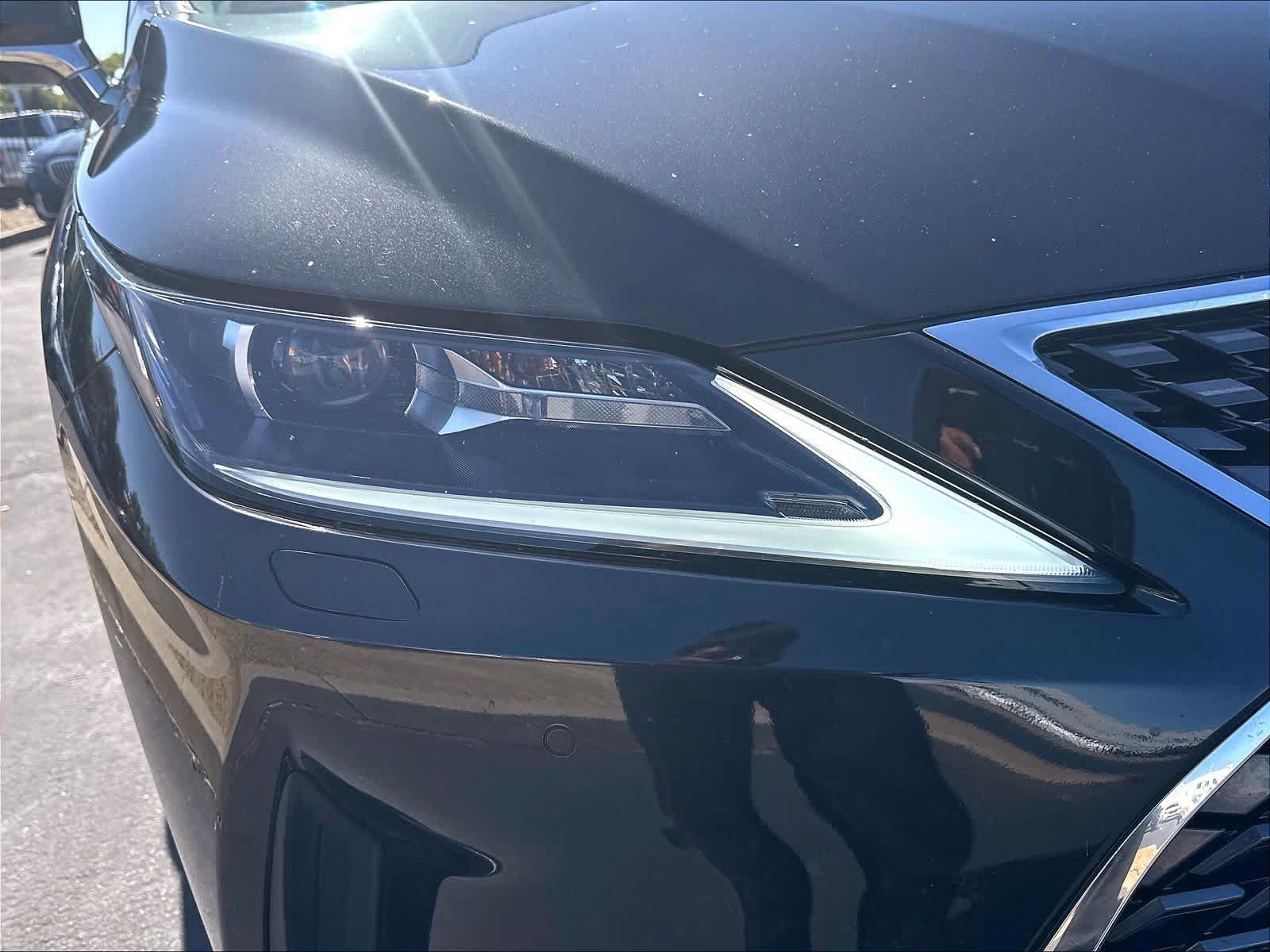 Used 2021 Lexus RX 350L Premium w/ Premium Package AWD/4WD image 30
