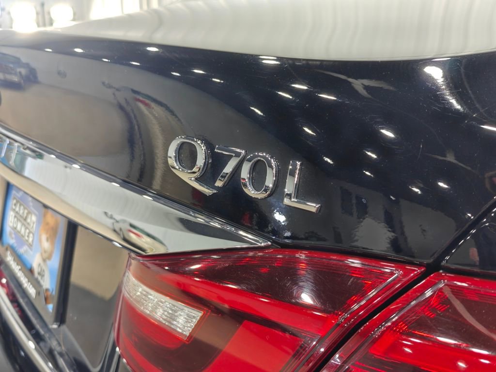 Used 2015 INFINITI Q70 L 3.7 w/ Deluxe Touring Package image 33