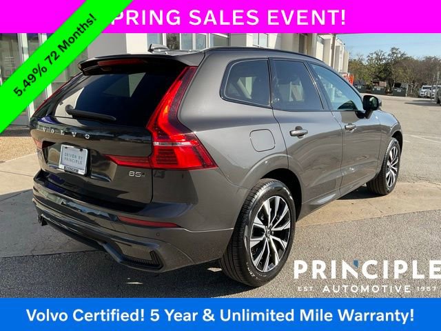 Certified 2025 Volvo XC60 B5 Core image 11