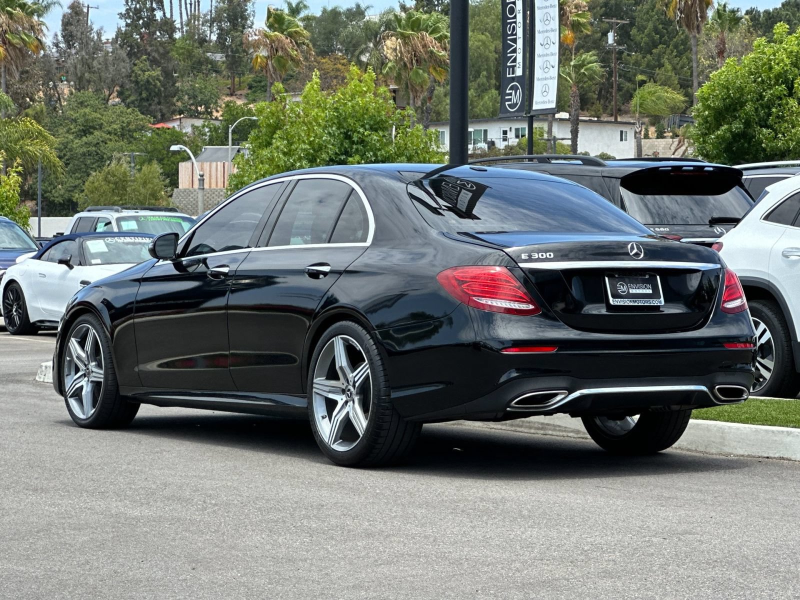 Used 2019 Mercedes-Benz E 300 image 5