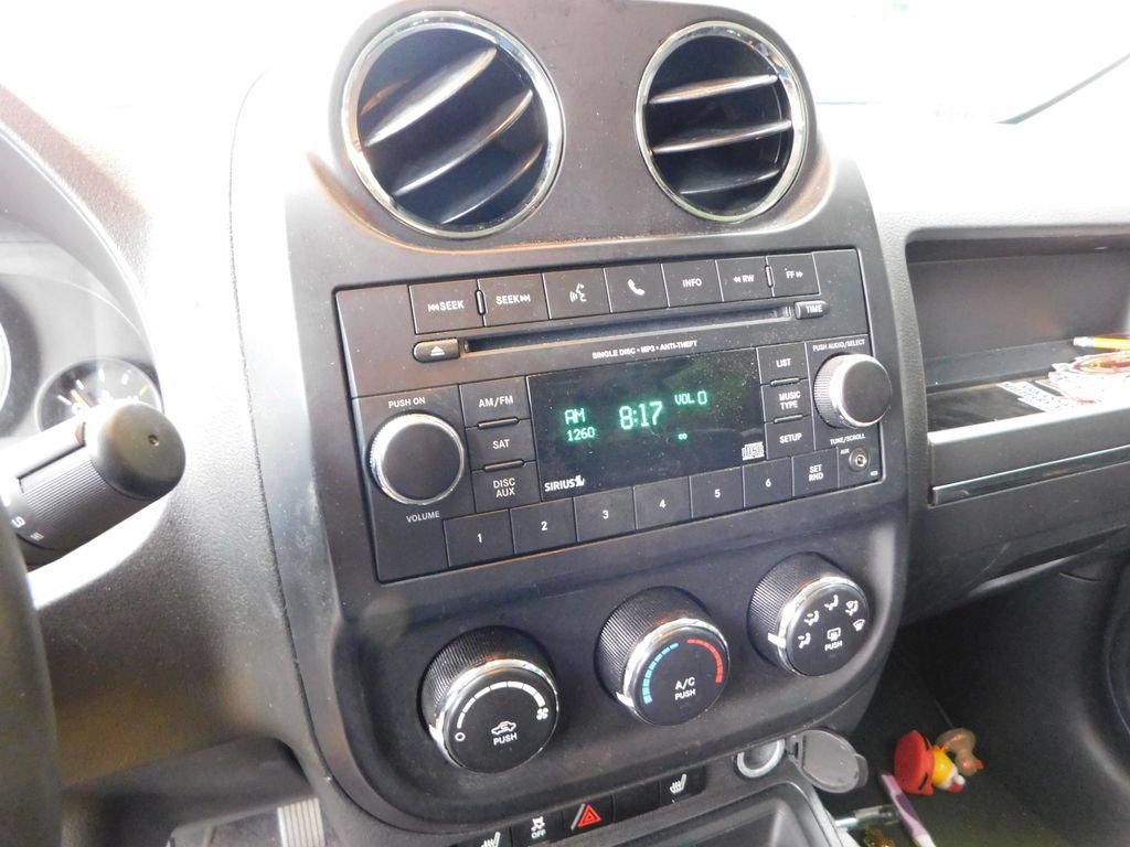 Used 2016 Jeep Patriot Sport w/ Power Value Group FWD image 6