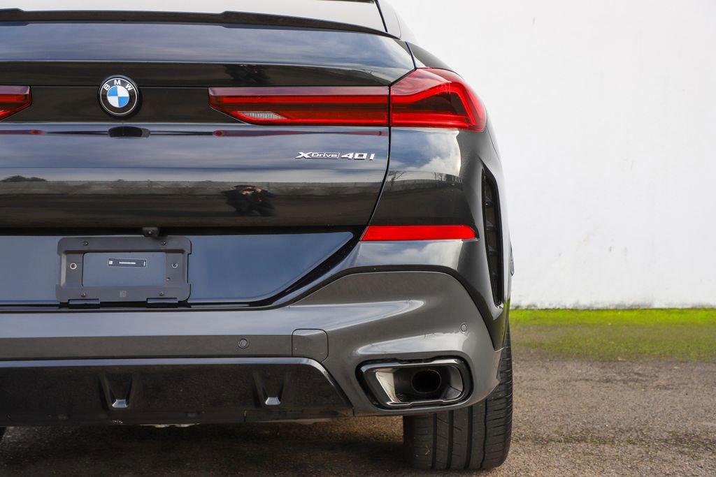 Used 2024 BMW X6 xDrive40i w/ Executive Package image 48