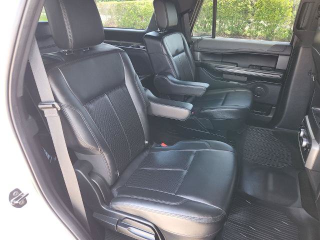 Used 2021 Ford Expedition XLT RWD image 16