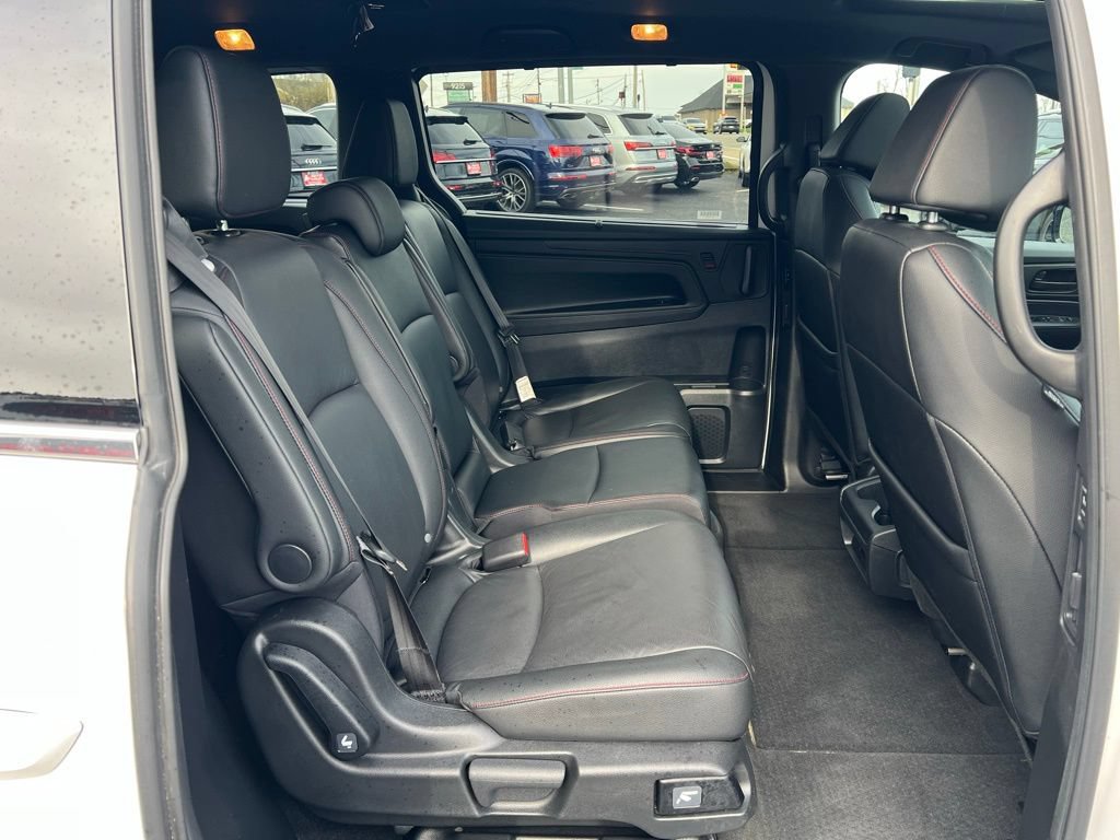 Used 2025 Honda Odyssey Sport-L image 25