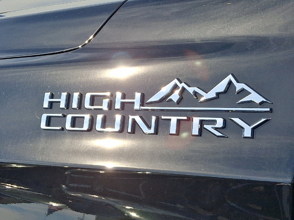 New 2026 Chevrolet Tahoe High Country w/ Sun And Tow Package AWD/4WD image 12