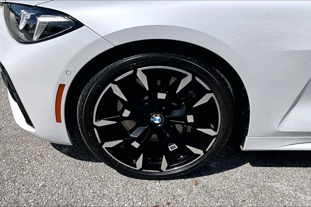 Used 2025 BMW 430i Convertible image 13