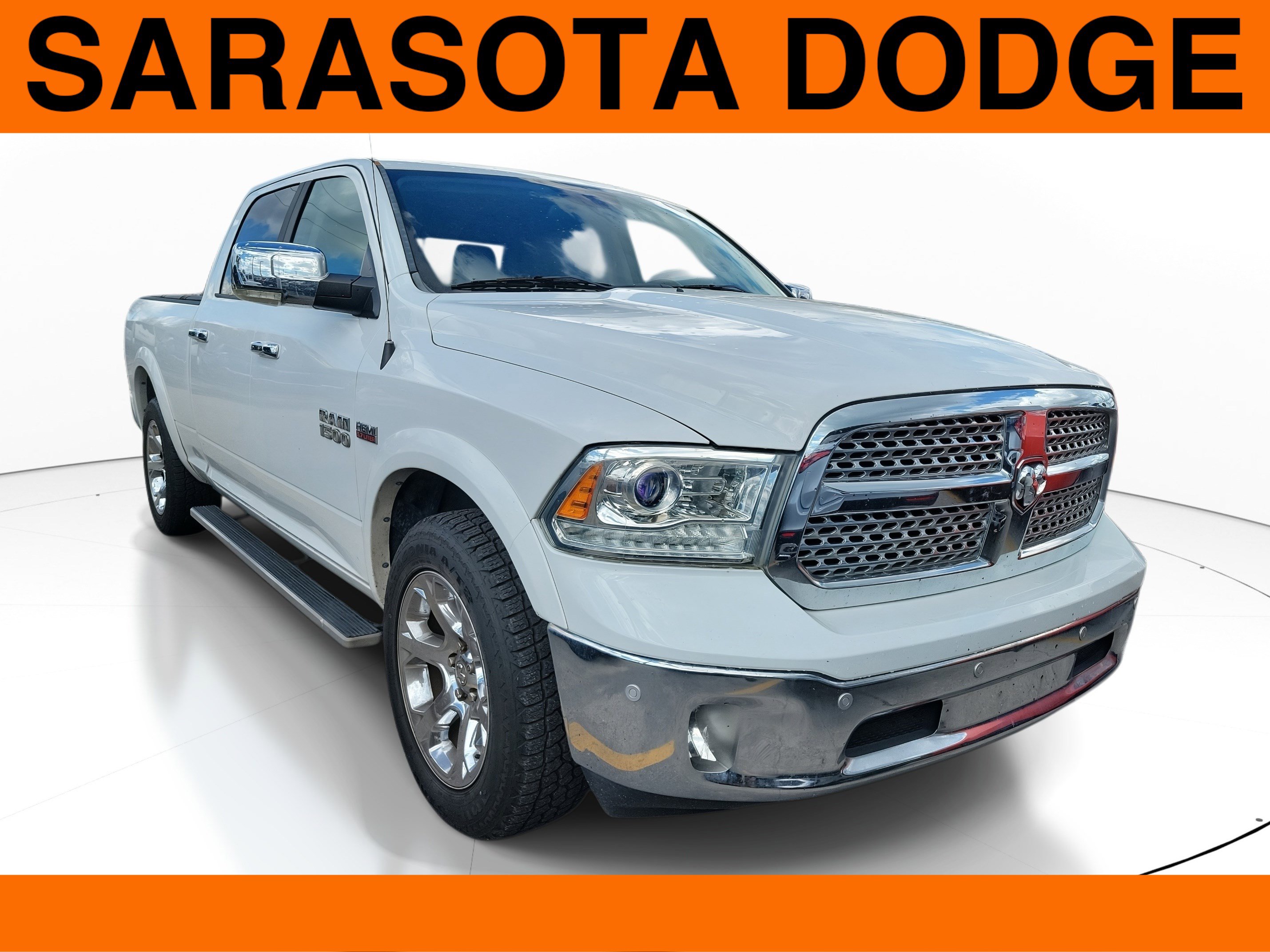 Used 2016 RAM 1500 Laramie w/ Convenience Group image 1