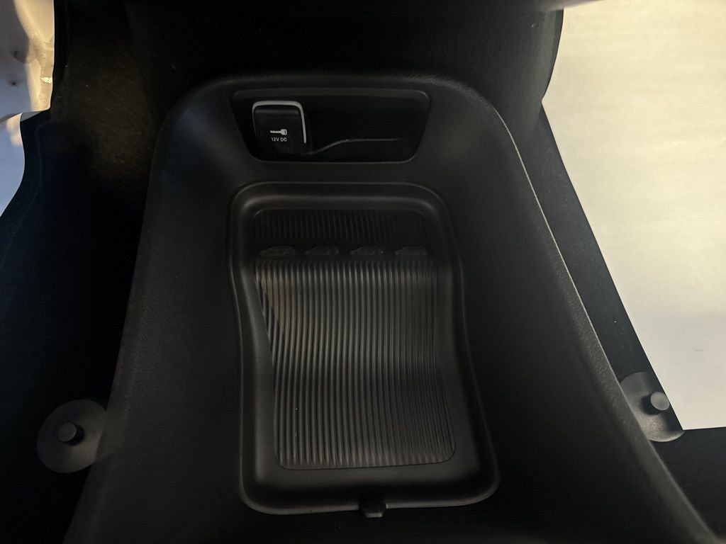 New 2026 Chrysler Pacifica Select FWD image 28
