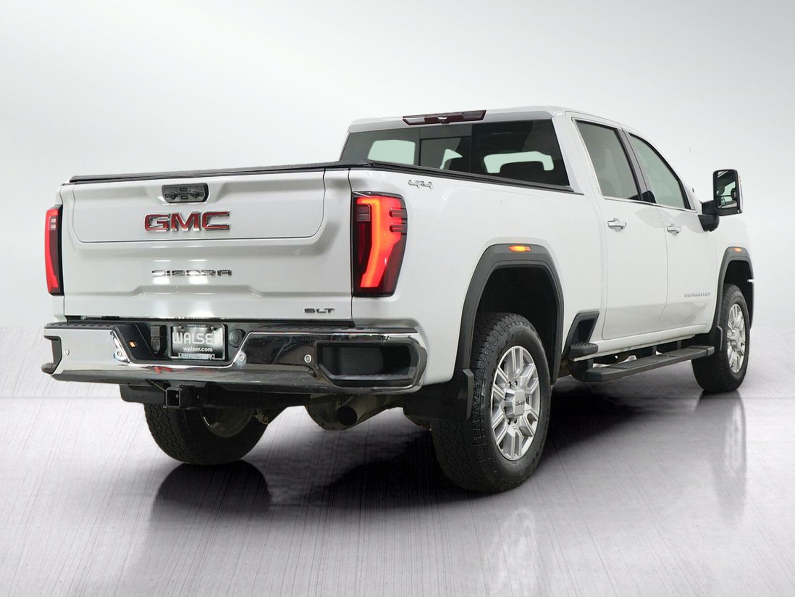 Used 2024 GMC Sierra 2500 SLT w/ SLT Convenience Package AWD/4WD image 6