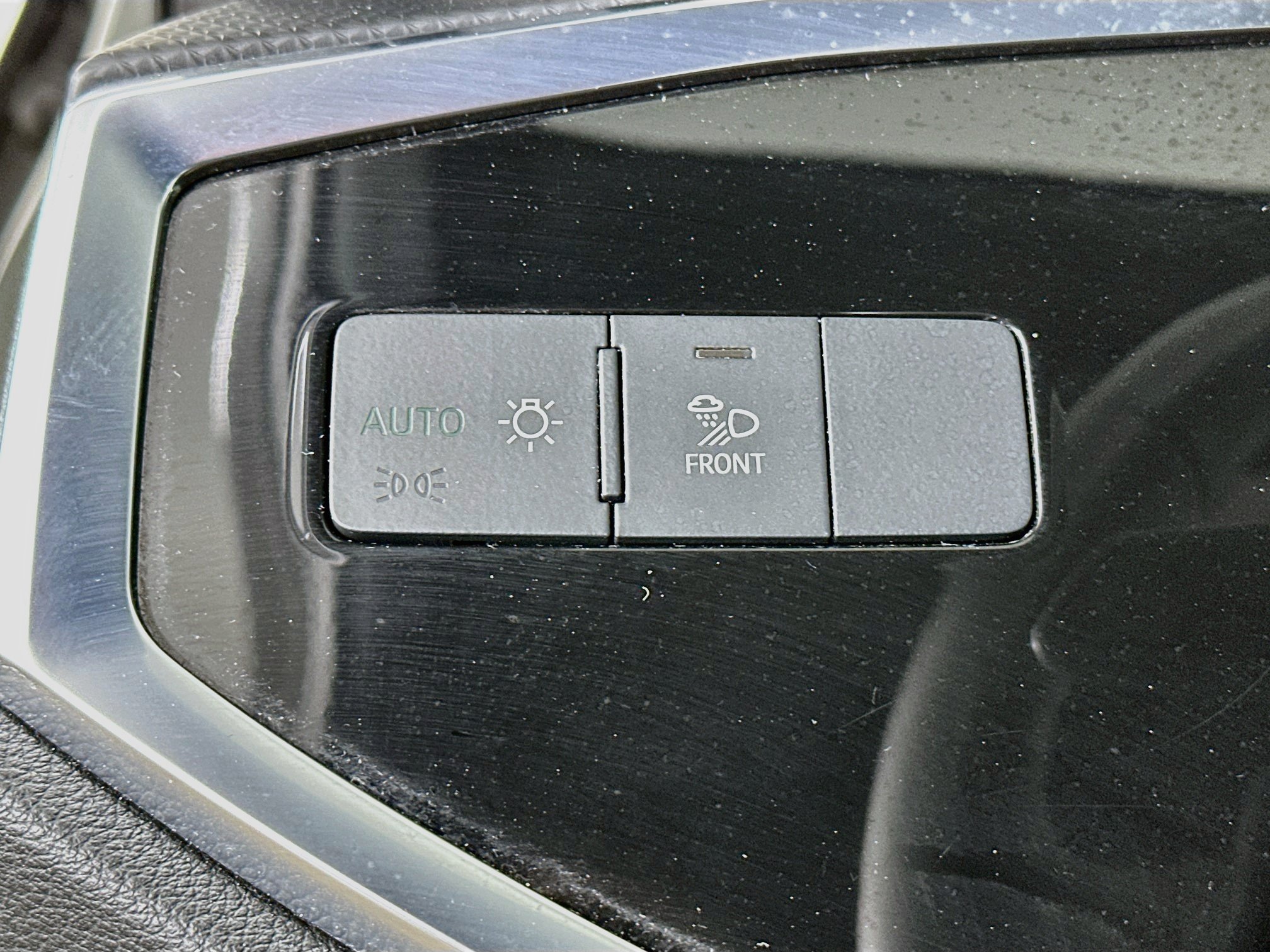 Used 2025 Audi Q3 2.0T Premium AWD/4WD image 17