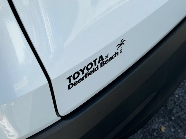 Certified 2025 Toyota Grand Highlander FWD image 15