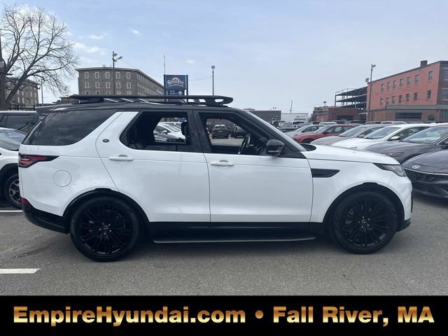Used 2019 Land Rover Discovery HSE image 3