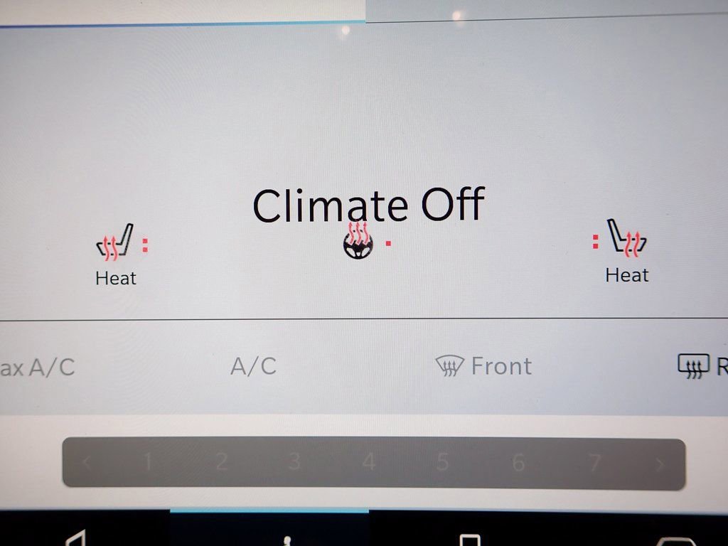 New 2026 Chrysler Pacifica Select image 4