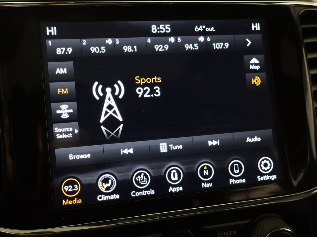 Used 2022 Jeep Grand Cherokee Limited image 47