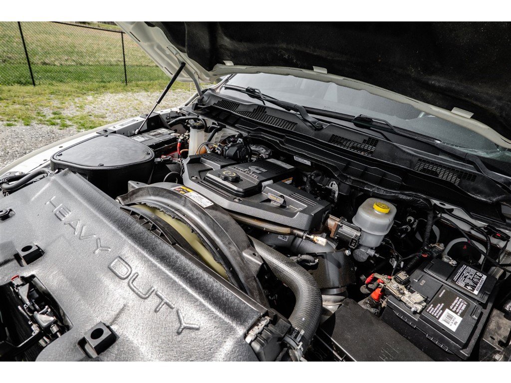 Used 2018 RAM 2500 Laramie w/ Sport Appearance Group image 40