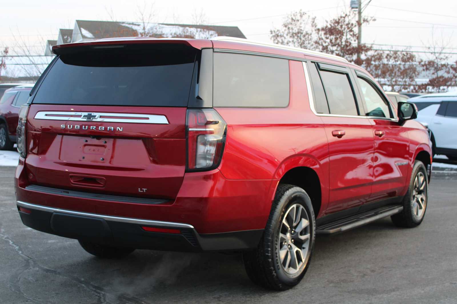 Certified 2023 Chevrolet Suburban LT w/ LT Signature Package image 7