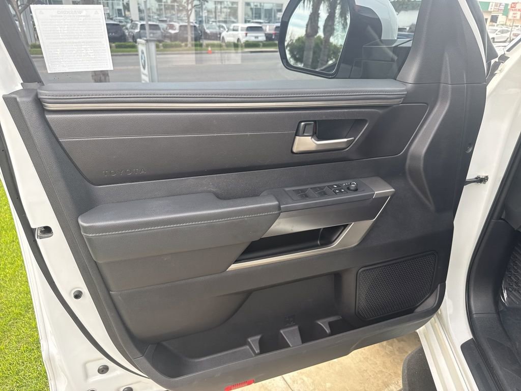 Used 2023 Toyota Sequoia SR5 w/ SR5 Premium Package AWD/4WD image 7