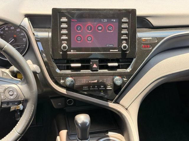 Used 2022 Toyota Camry SE FWD image 14
