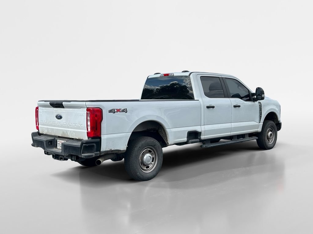 Used 2025 Ford F250 XL AWD/4WD image 5