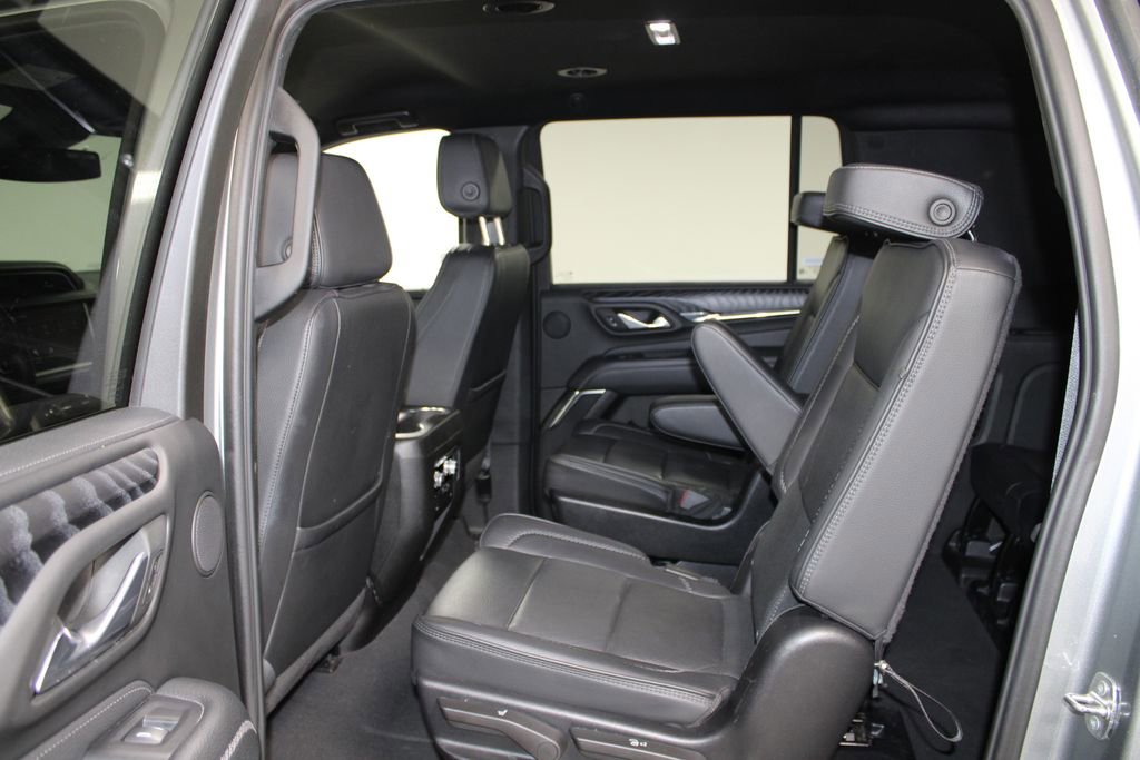 Used 2024 GMC Yukon XL Denali image 21