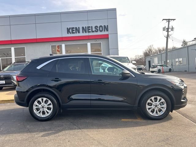 Used 2023 Ford Escape Active image 15