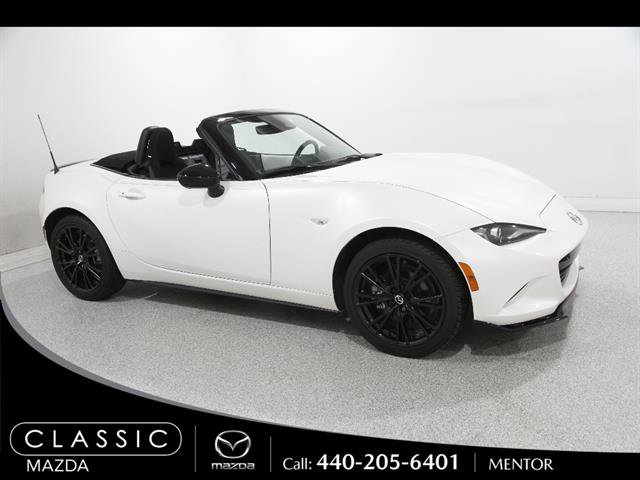 Certified 2024 MAZDA MX-5 Miata Club RWD image 1