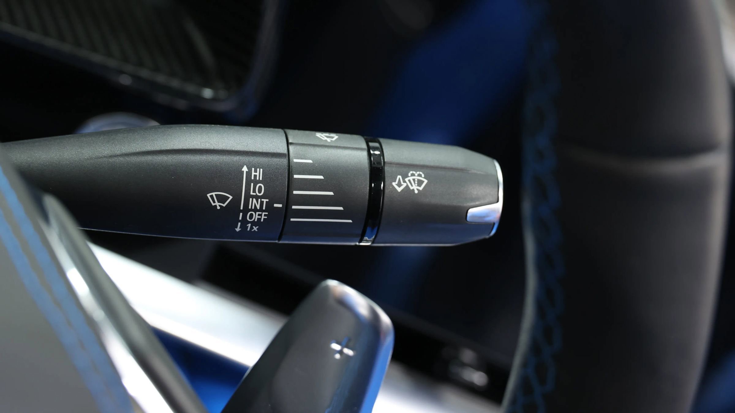 Used 2022 Chevrolet Corvette Stingray Premium Conv w/ Z51 Performance Package image 34