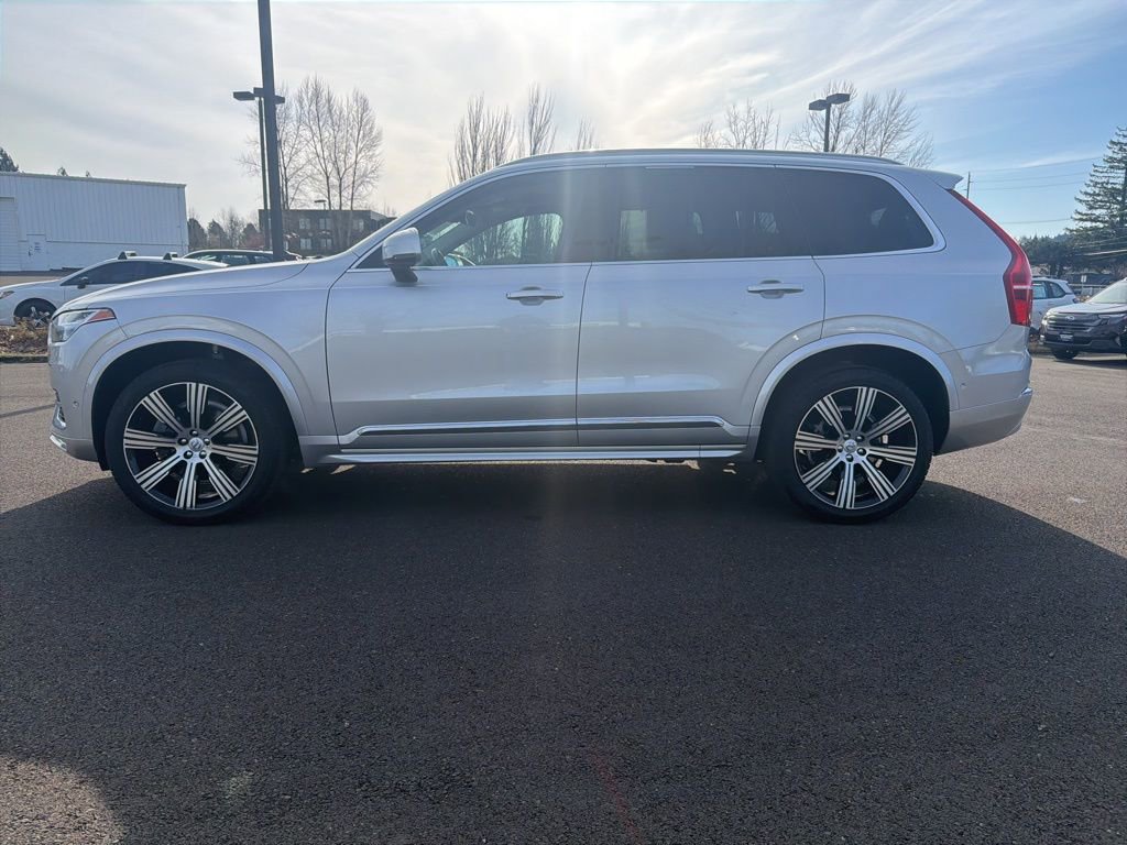 Used 2022 Volvo XC90 T6 Inscription w/ Advanced Package image 4