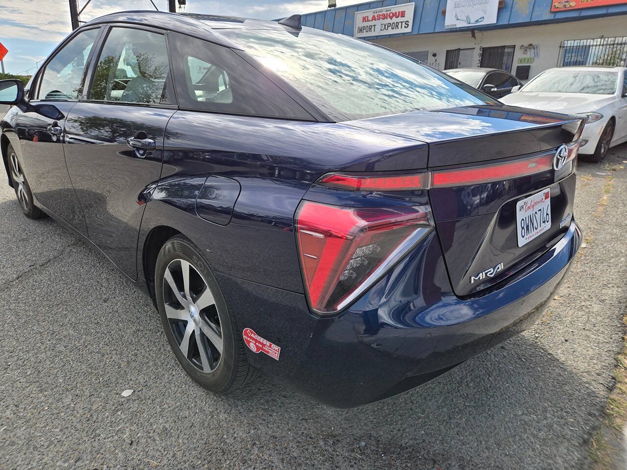 Used 2018 Toyota Mirai FWD image 18