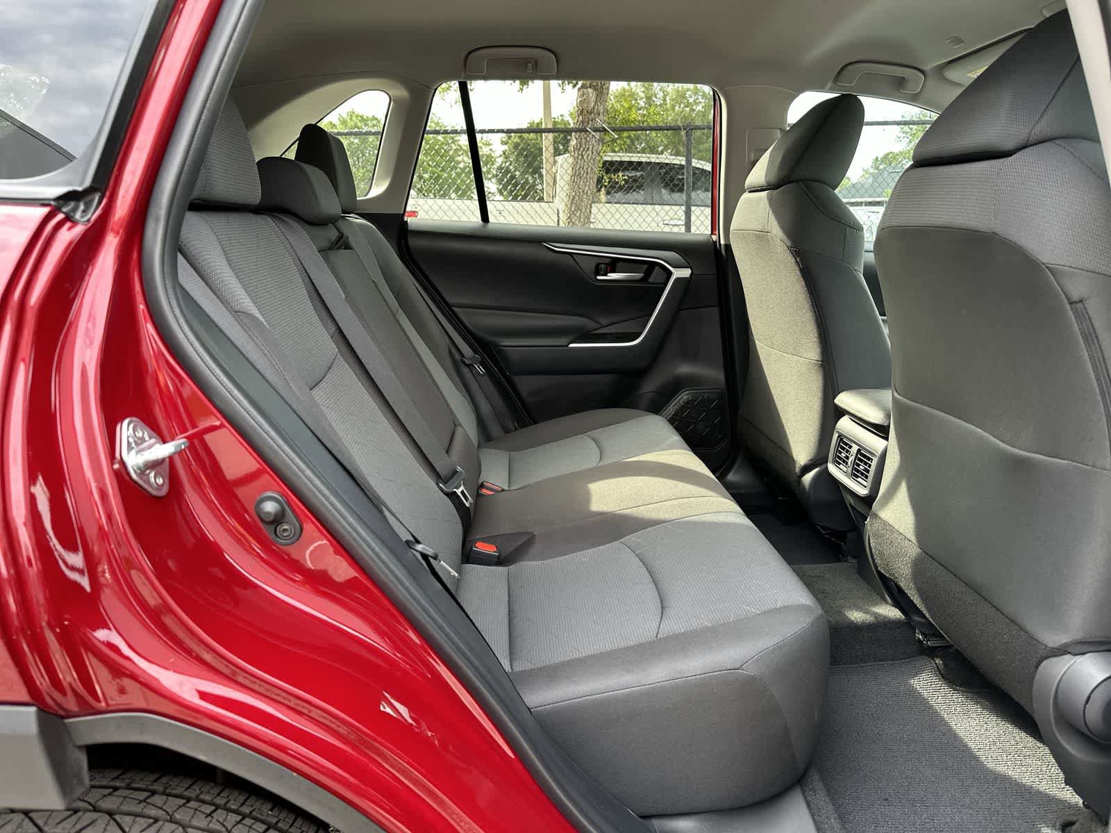 Used 2024 Toyota RAV4 XLE FWD image 19