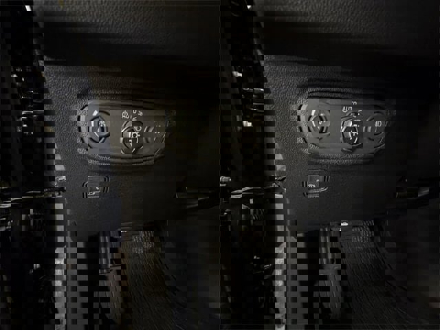 Used 2019 GMC Terrain Denali w/ Advanced Safety Package image 53