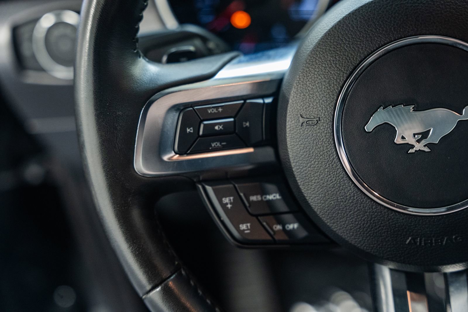 Used 2019 Ford Mustang Premium w/ Ecoboost Performance Package image 34