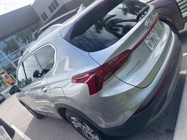 Used 2023 Hyundai Santa Fe SEL FWD image 10