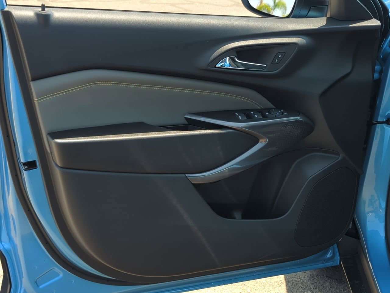 New 2025 Chevrolet Trax ACTIV w/ Driver Confidence Package image 22