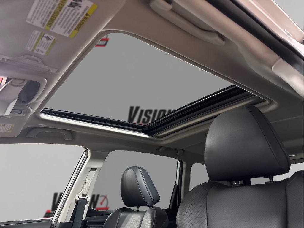 Used 2022 Subaru Forester Limited AWD/4WD image 21