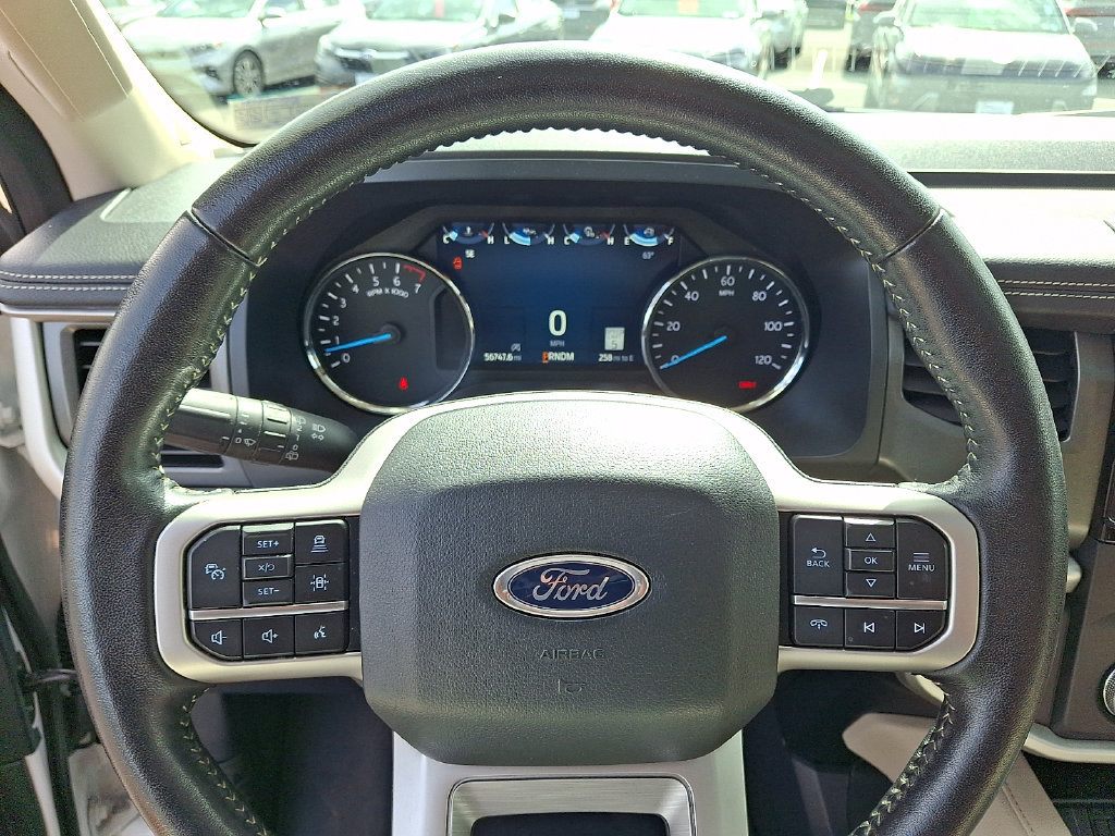 Used 2024 Ford Expedition XLT AWD/4WD image 22