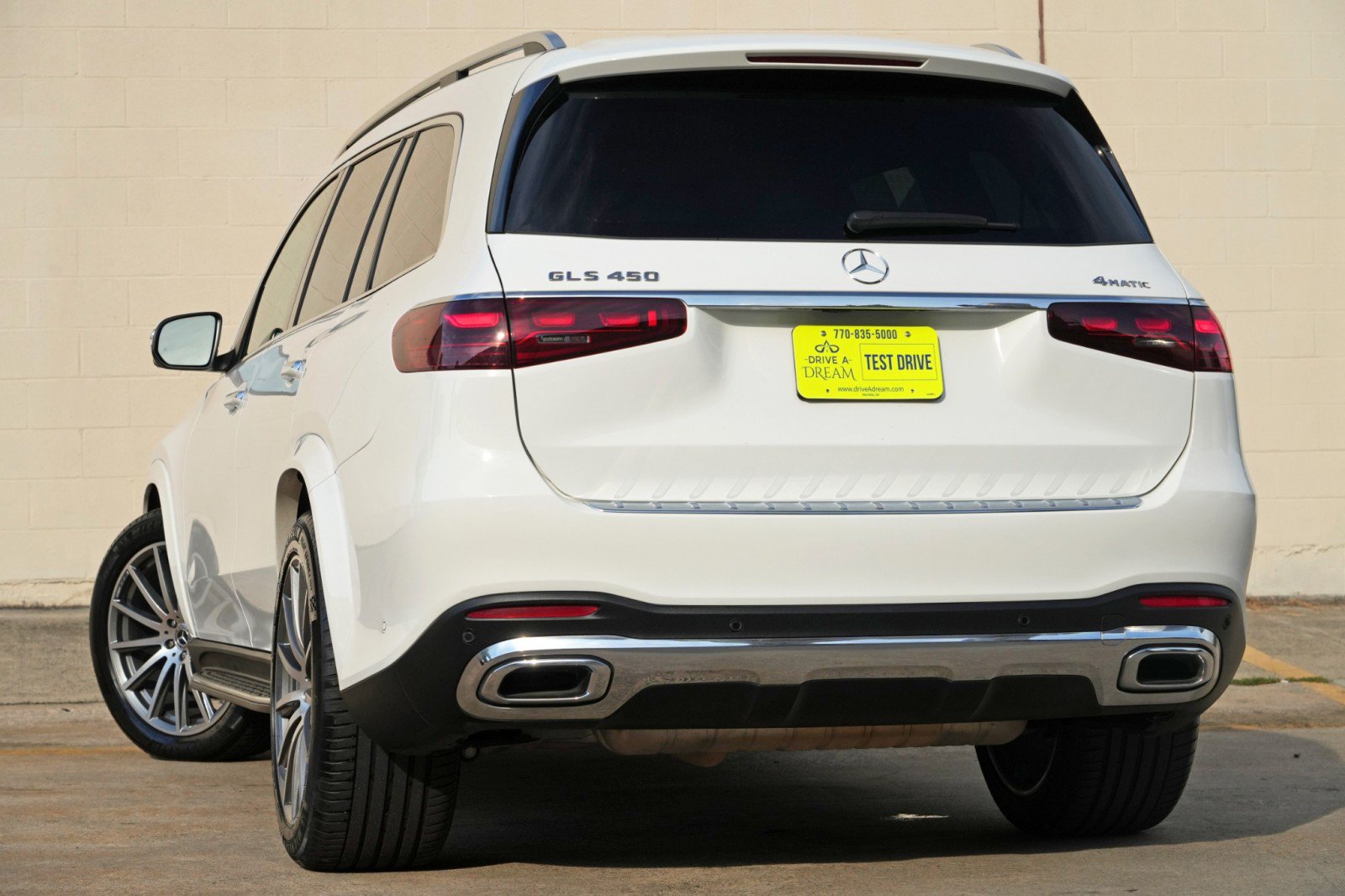 Used 2024 Mercedes-Benz GLS 450 4MATIC w/ AMG Line Exterior image 6
