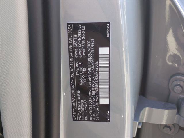 Used 2026 Volvo XC90 B6 Ultra w/ Protection Package image 28