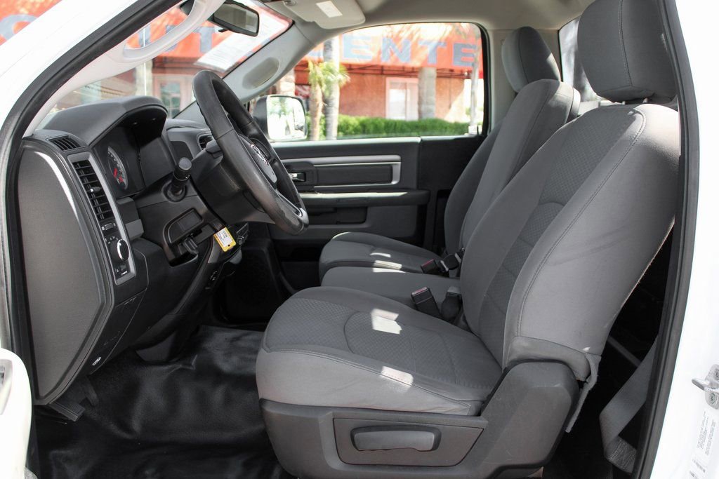 Used 2014 RAM 3500 Tradesman w/ Power & Remote Entry Group image 14