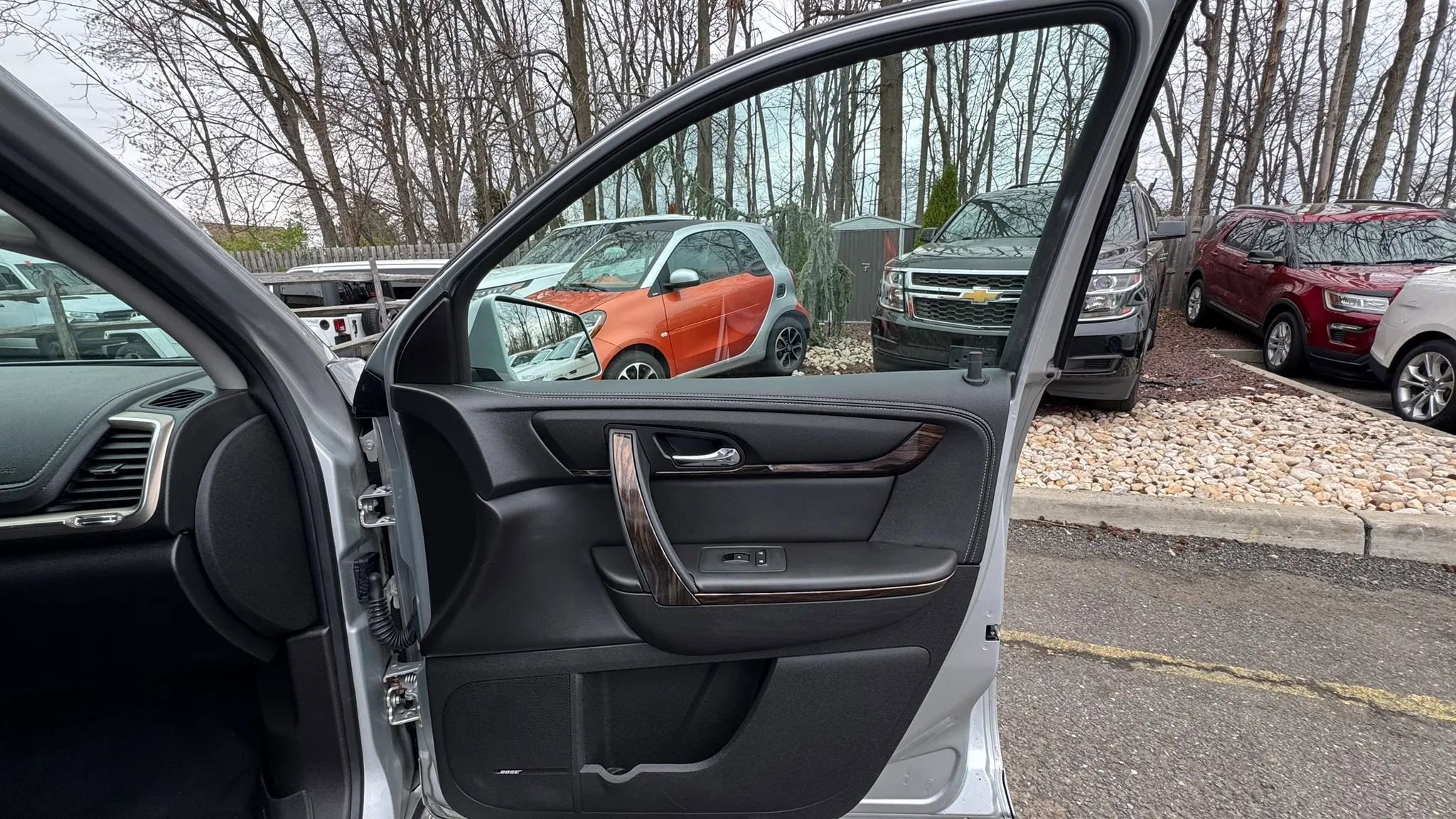 Used 2015 GMC Acadia Denali image 26