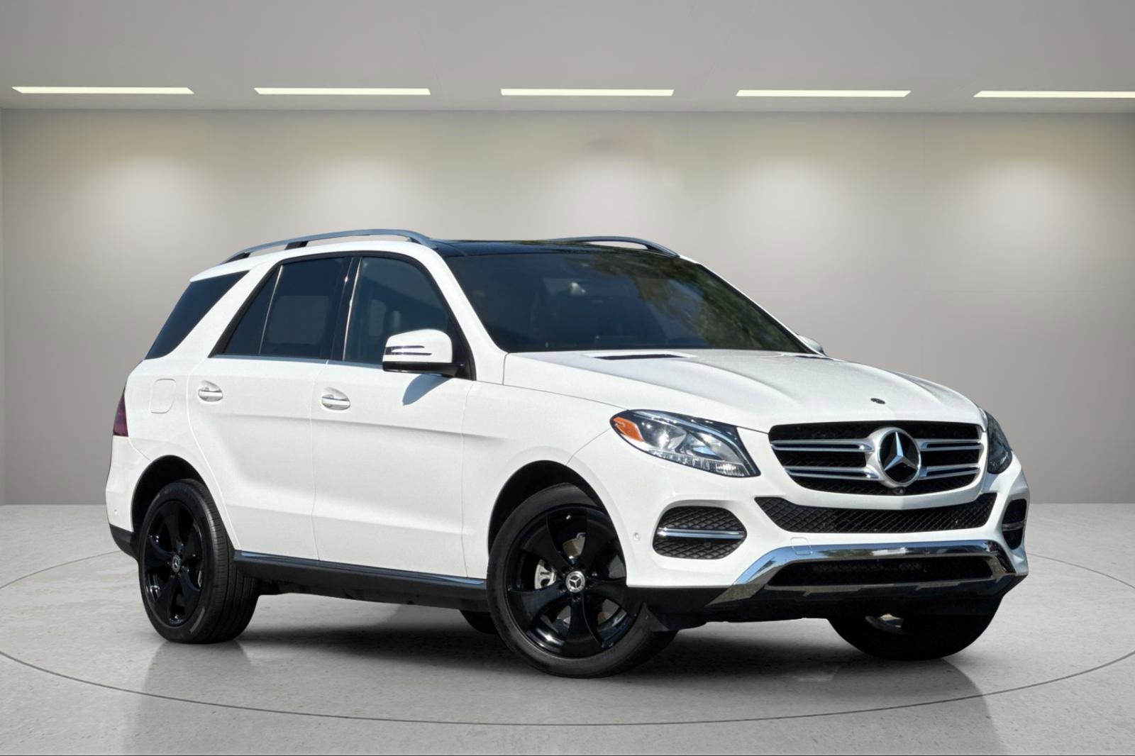 Certified 2018 Mercedes-Benz GLE 350 4MATIC image 2