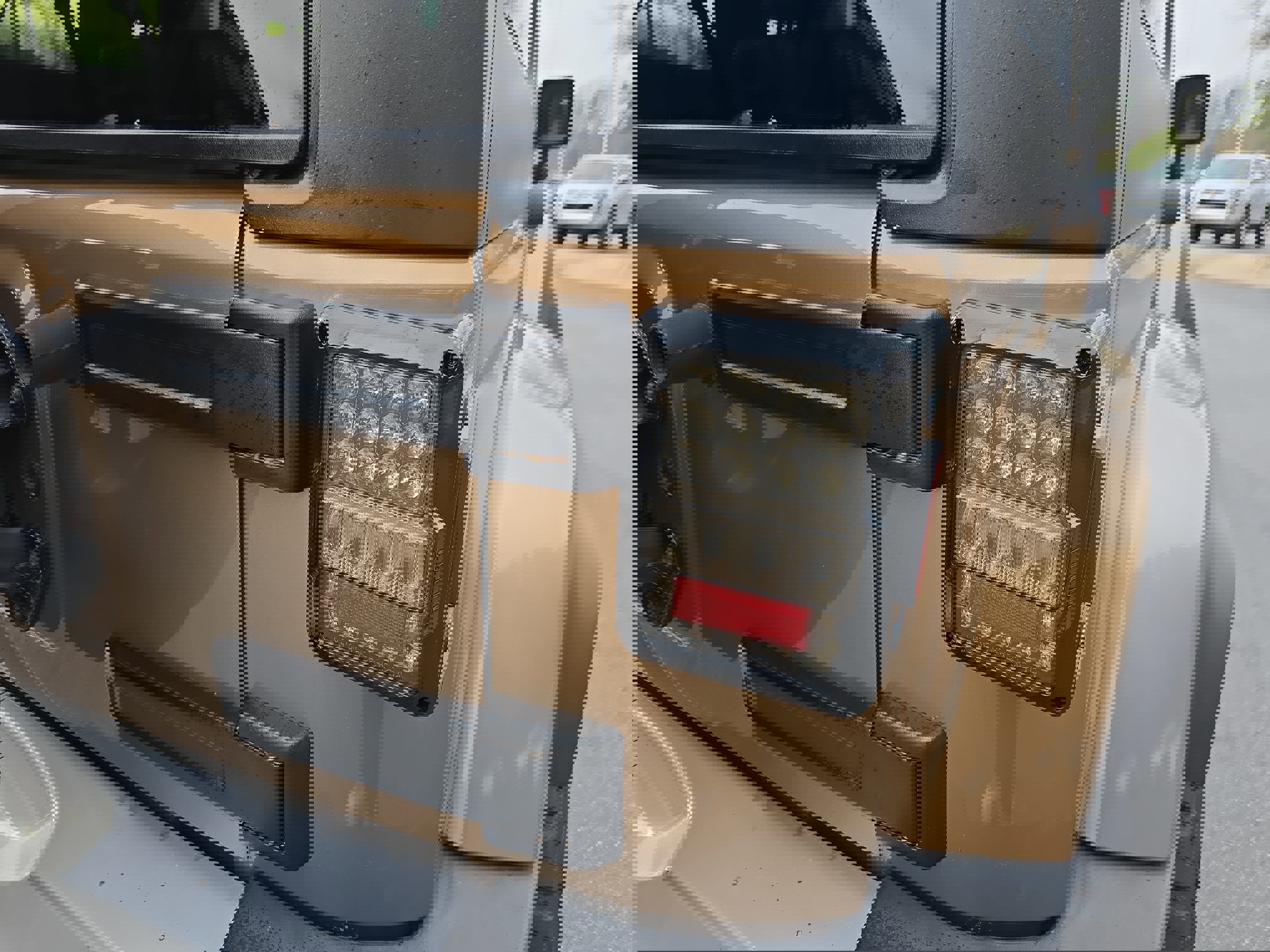 Used 2015 Jeep Wrangler Unlimited Sahara w/ Connectivity Group image 36