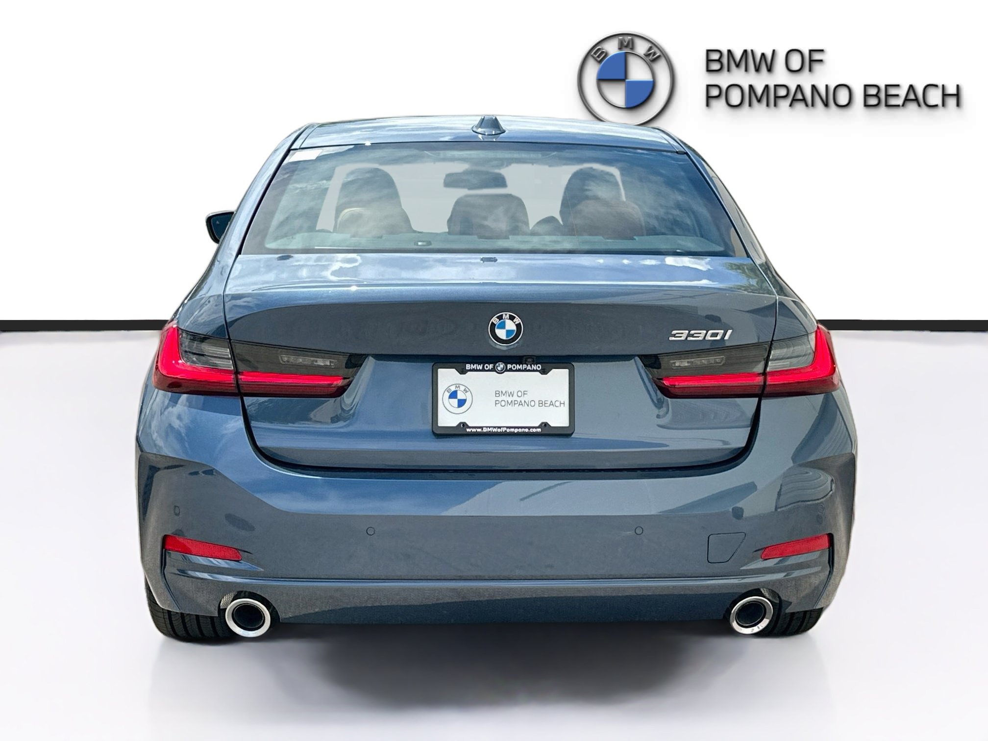 New 2026 BMW 330i Sedan w/ Premium Package RWD image 6