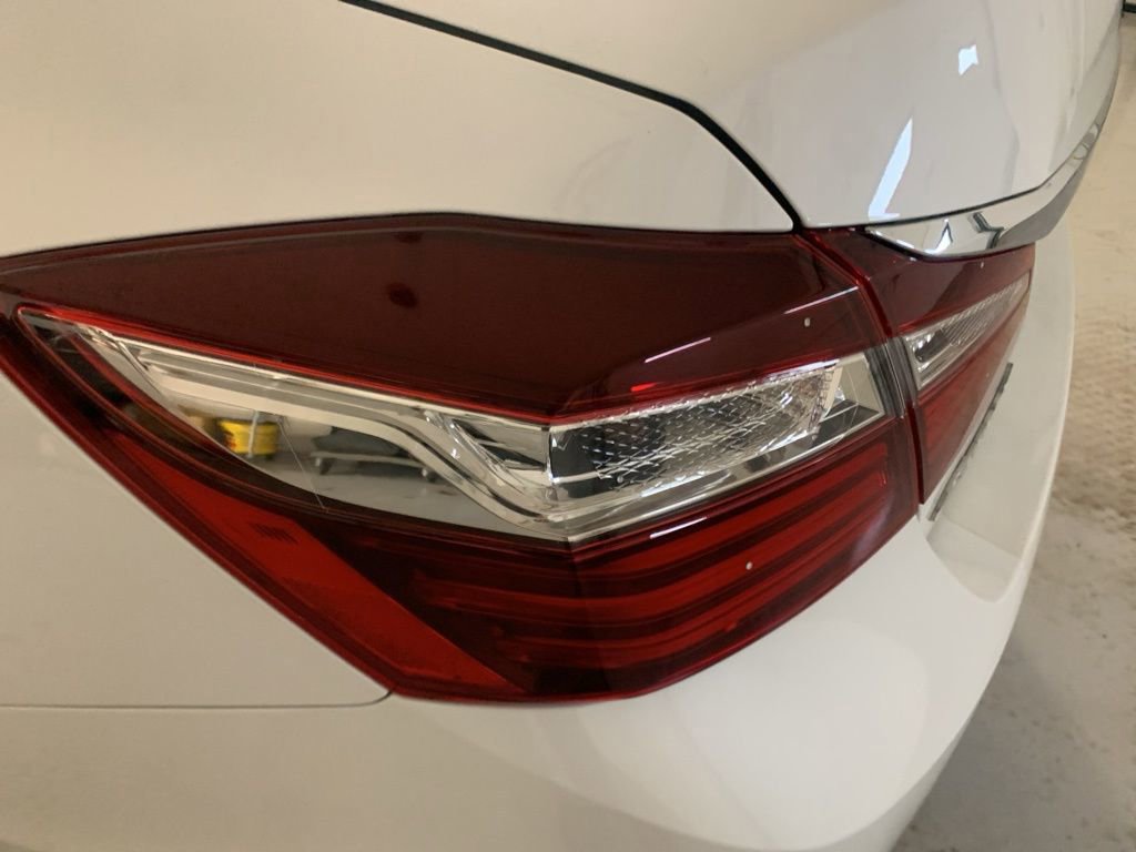 Used 2016 Honda Accord EX image 10