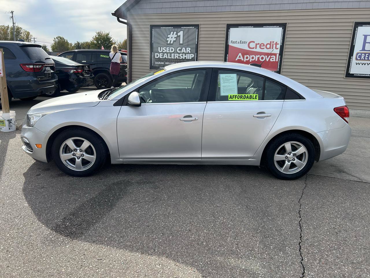 Used 2015 Chevrolet Cruze LT FWD image 8